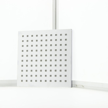 Лійка для душової кабіни, квадратна 180 мм. х 180 мм. ( Л-180\17 ) товщина 17 мм. Шток з зовнішньою різьбою.