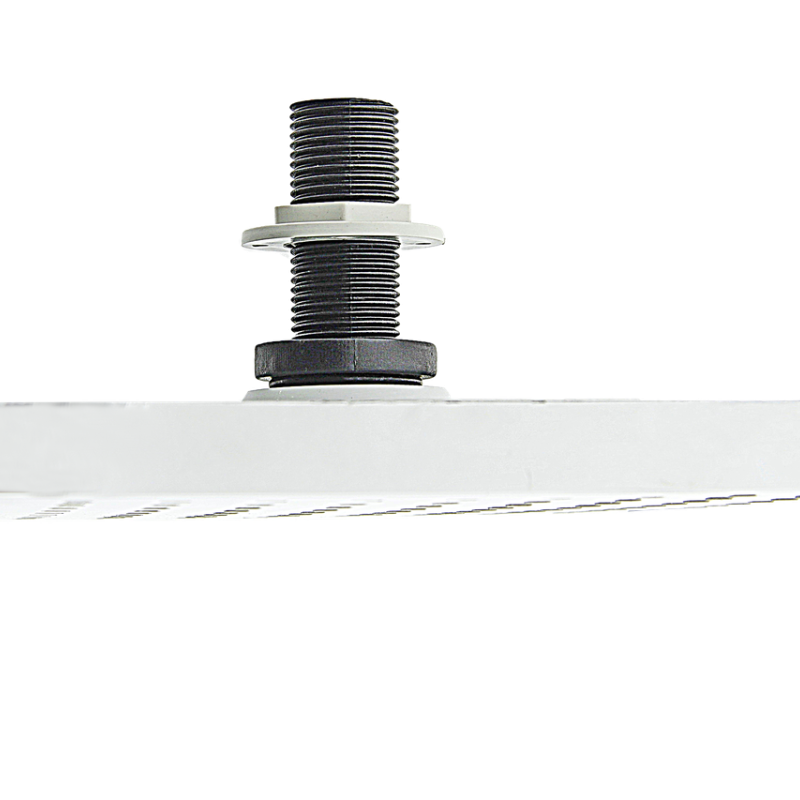 Лійка для душової кабіни, квадратна 180 мм. х 180 мм. ( Л-180\17 ) товщина 17 мм. Шток з зовнішньою різьбою.