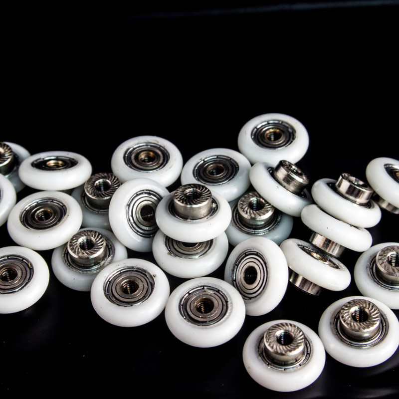 Коліщата для душової кабіни ( А-44 1 ) діаметром 18 мм з різьбою на втулці підшипника