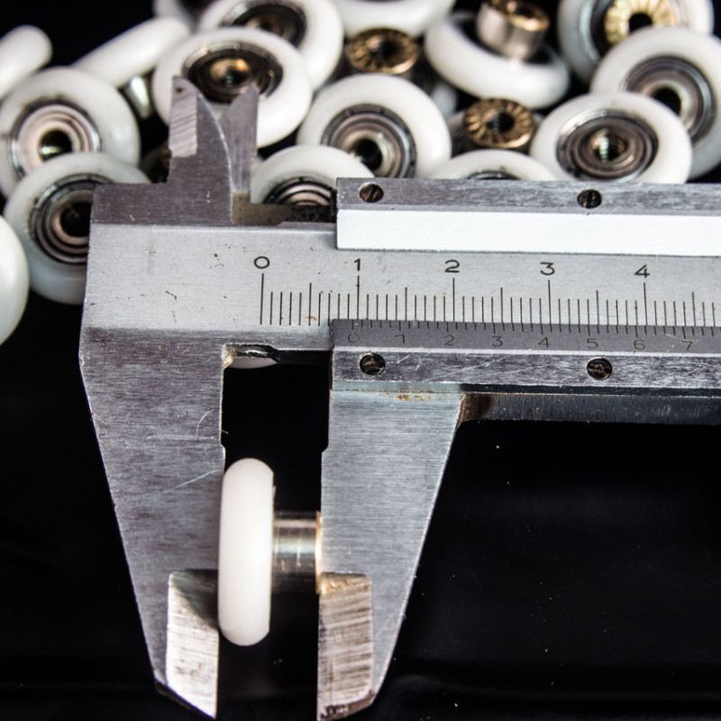 Коліщата для душової кабіни ( А-44 2 ) діаметром 18 мм з різьбою на втулці підшипника