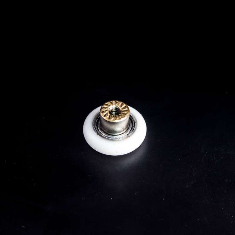 Коліщата для душової кабіни ( А-44 3 ) діаметром 18 мм з різьбою на втулці підшипника