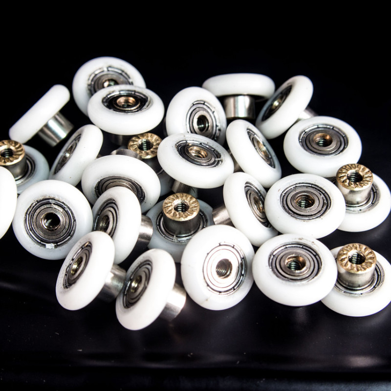 Коліщата для душової кабіни ( А-44 3 ) діаметром 18 мм з різьбою на втулці підшипника