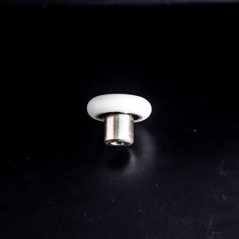 Коліщата для душової кабіни ( А-44 4 ) діаметром 18 мм з різьбою на втулці підшипника