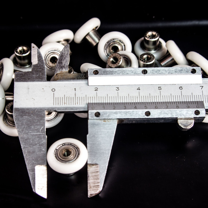 Коліщата для душової кабіни ( А-44 4 ) діаметром 18 мм з різьбою на втулці підшипника