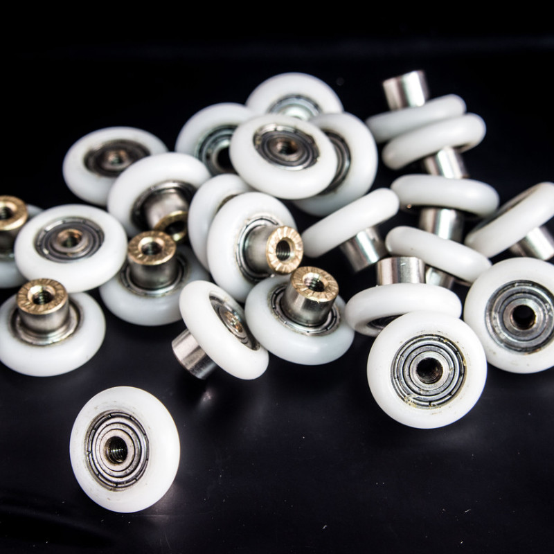 Коліщата для душової кабіни ( А-44 7 ) діаметром 19 мм з різьбою на втулці підшипника