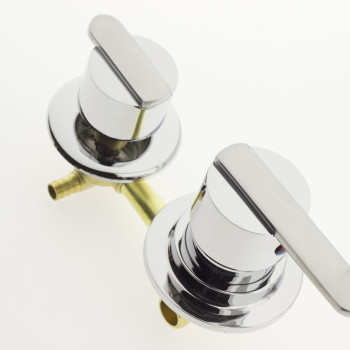 Змішувач для душової кабіни ( С 2\10 ) на два положення з штуцерами і 10 см по центрам.