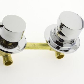 Змішувач для душової кабіни ( Г-3\12 ) на три положення під різьблення 12 см по центрам.