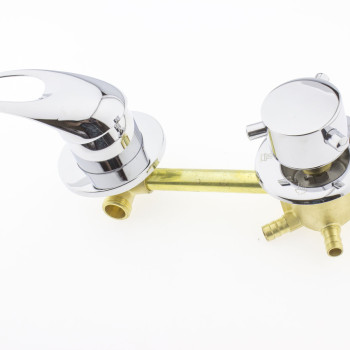 Змішувач для душової кабіни ( С-5\14 ) на п'ять положень з штуцерами і 14 см по центрам.