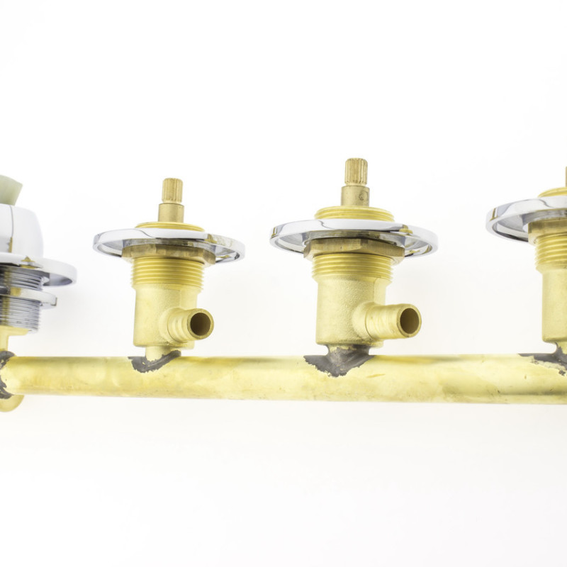 Змішувач для душової кабіни, на чотири вузли для паралельного включення