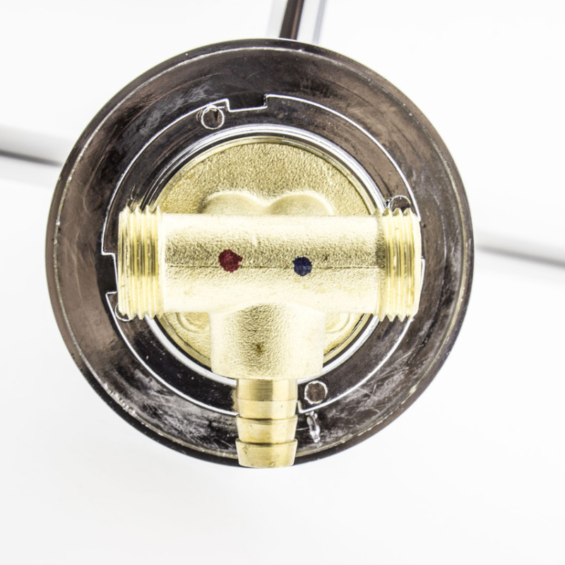 Змішувач для гідромасажної ванни прихованого монтажу (ДЖ-6102) вбудовується в виріб