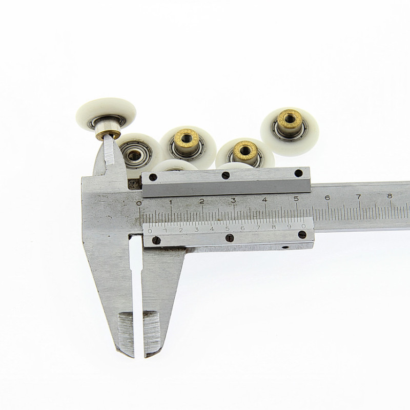 Коліщата для душової кабіни ( А-44 10 ) діаметром 20 мм з різьбою на втулці підшипника