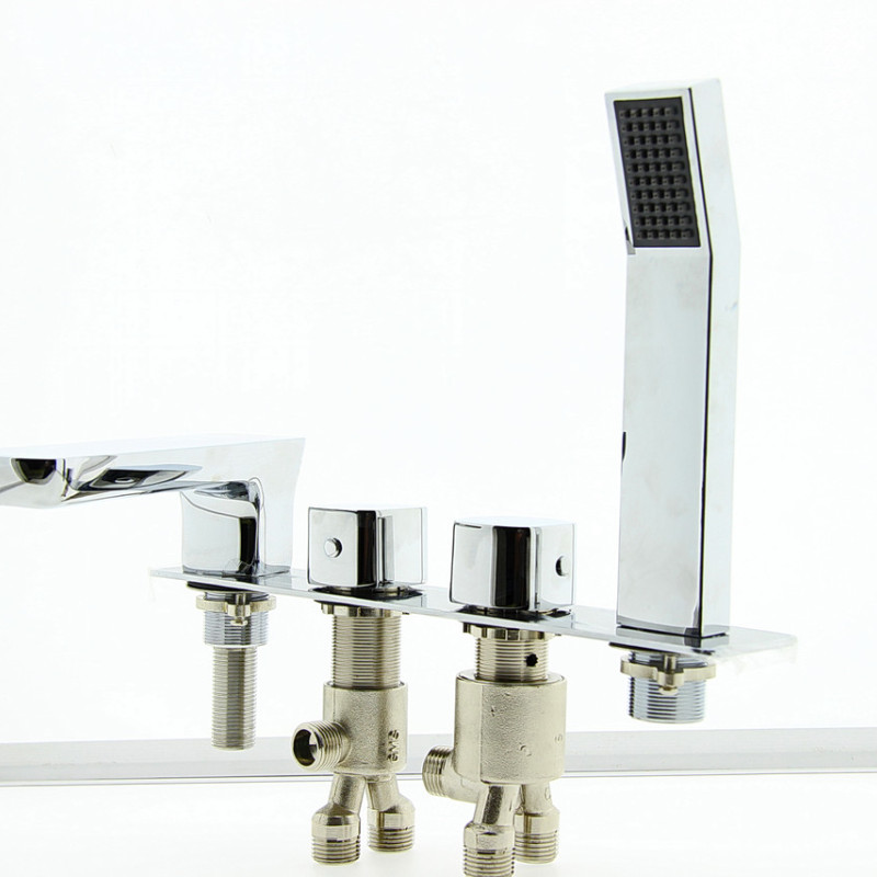 Змішувач на борту ванни, квадратна форма. (NLT 401)