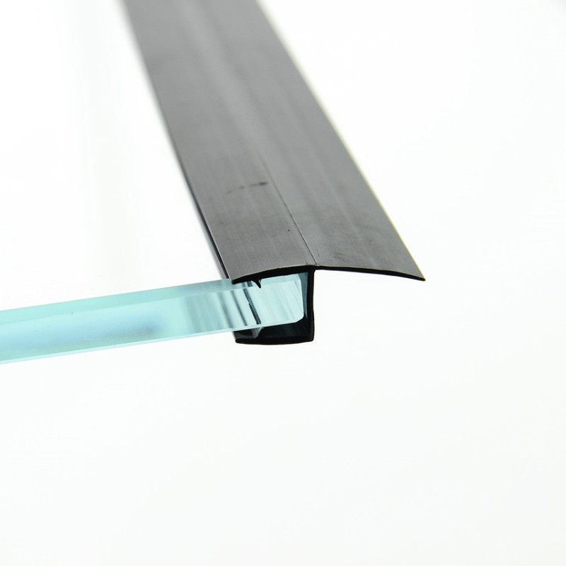 Ущільнювач для душової кабіни, чорний ( ФС0308 БЛ ) довжиною 2 м