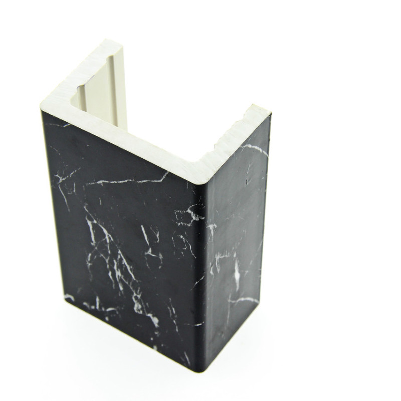 Борт для душового піддону, чорний (ФС804) 50х80 мм. довжиною 2000 м \ п