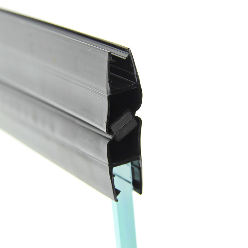 Магнітний ущільнювач для душової кабіни, чорний ( МС3508 22 БЛ ) довжиною 2,2 м для 5-ти вугільної кабіни