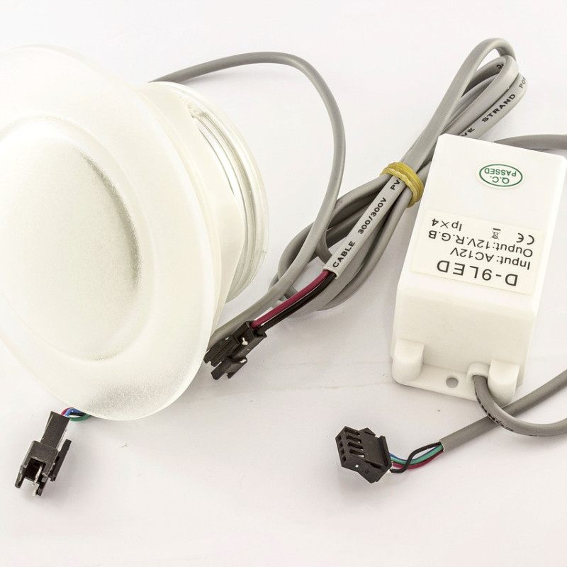 Водонепроникна лампа для басейну, гідромасажної ванни й душової кабіни (ТОПЛ01)