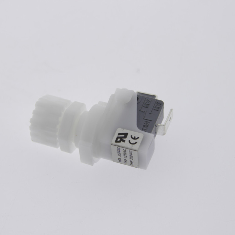 Пневматичний вмикач для пневмакнопки в гідромасажній системі (АВ001)