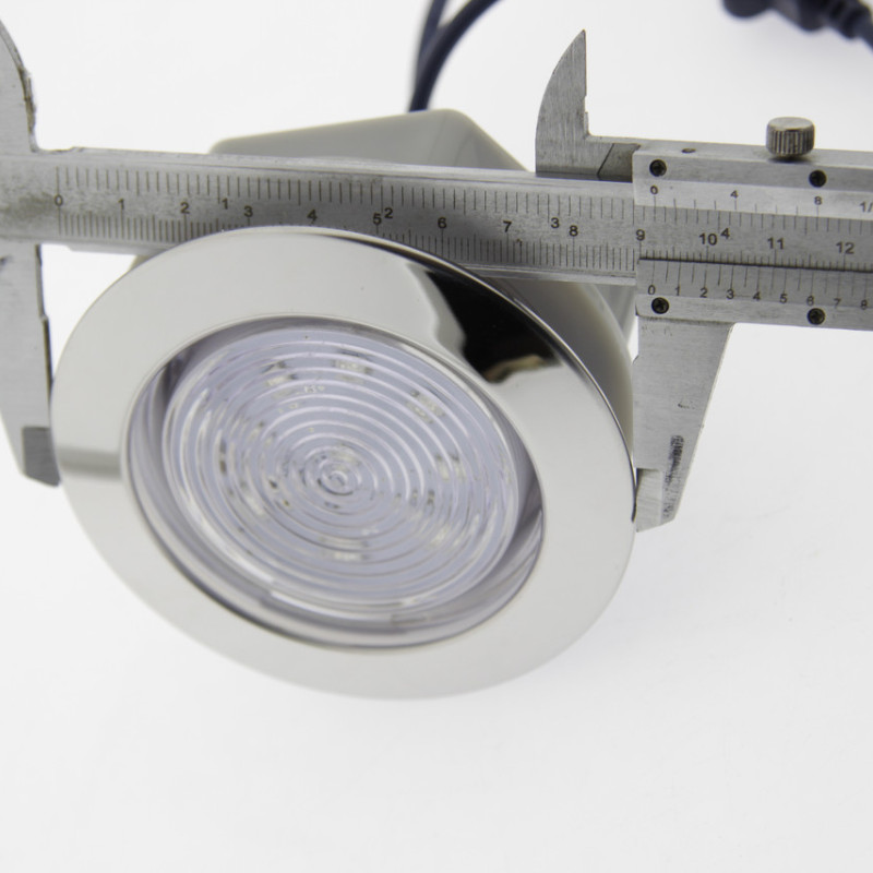 Водонепроникна лампа для ванни, чану, купелі та басейну ( БЛТ 902 )