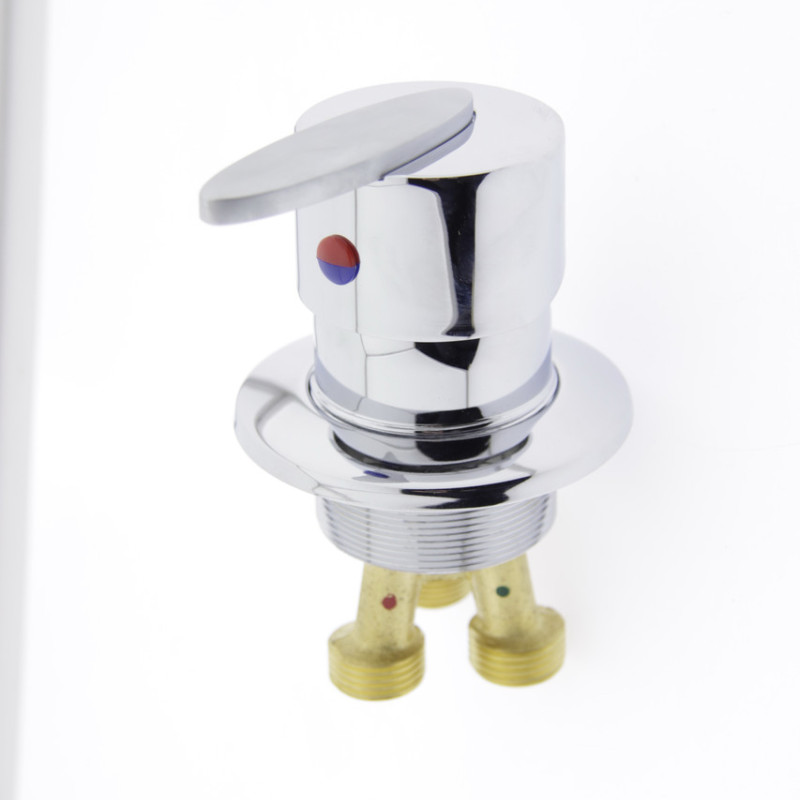 Змішувачь на борт ванни ( ЛТ202-1) для гарячої ванни