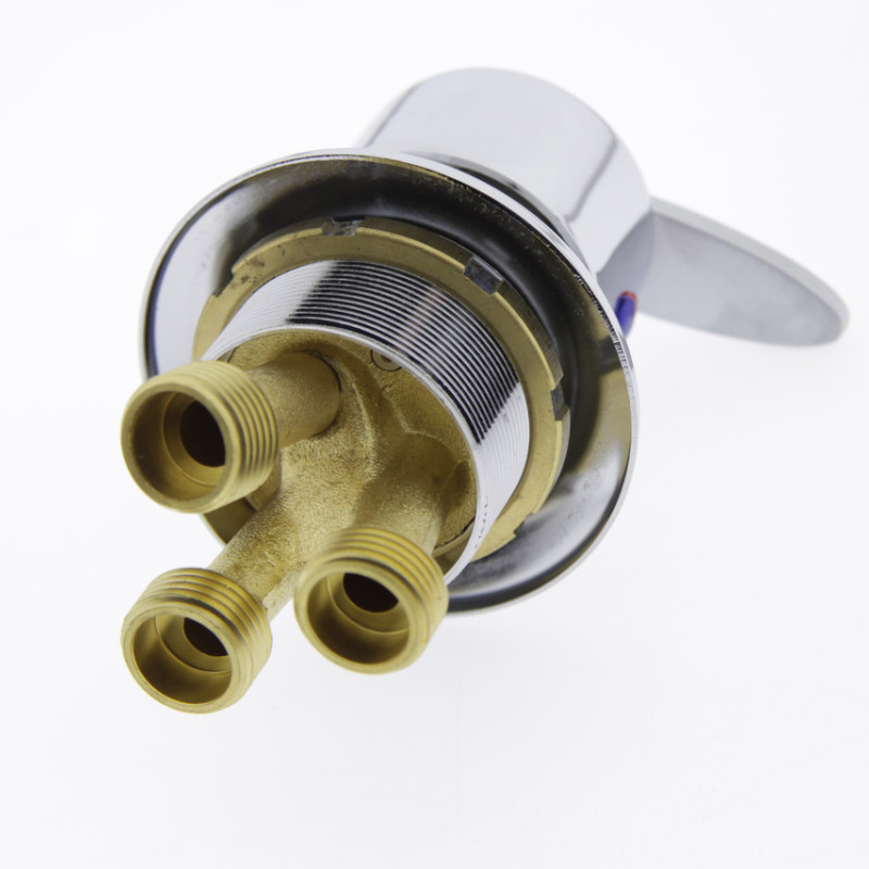 Змішувачь на борт ванни ( ЛТ202-1) для гарячої ванни