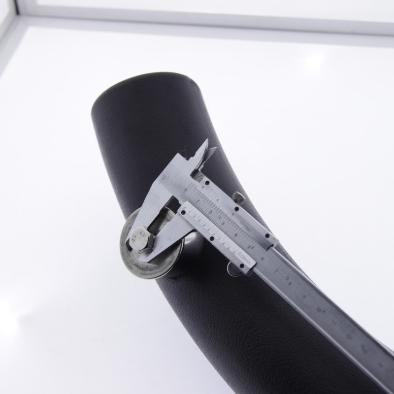 Підголовник для ванни на ніжках, чорний