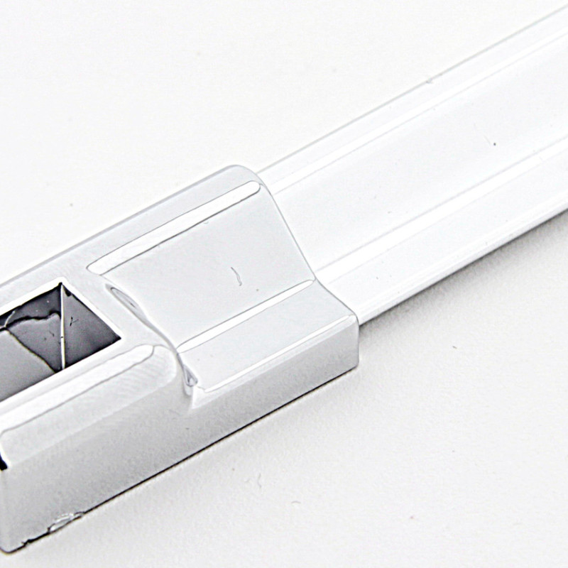 Поріг алюмінієвий в прэм душової кабіни