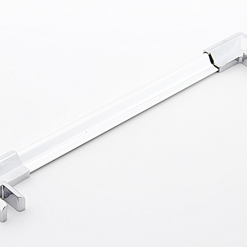 Поріг алюмінієвий в прэм душової кабіни