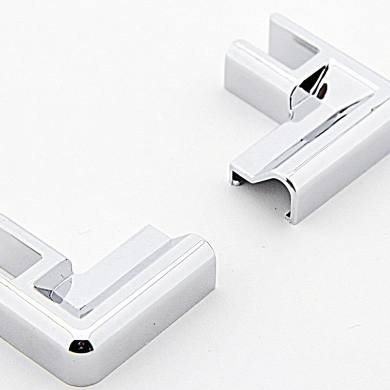 З'єднувач алюмінієвого порогу зі склом під кутом 90 °