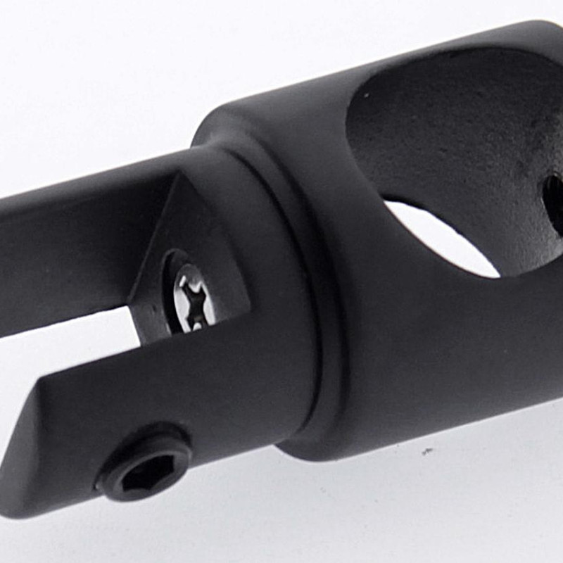 Конектор до труби 19 мм труба-Скло прохідний чорний мат (КН08 БЛ)