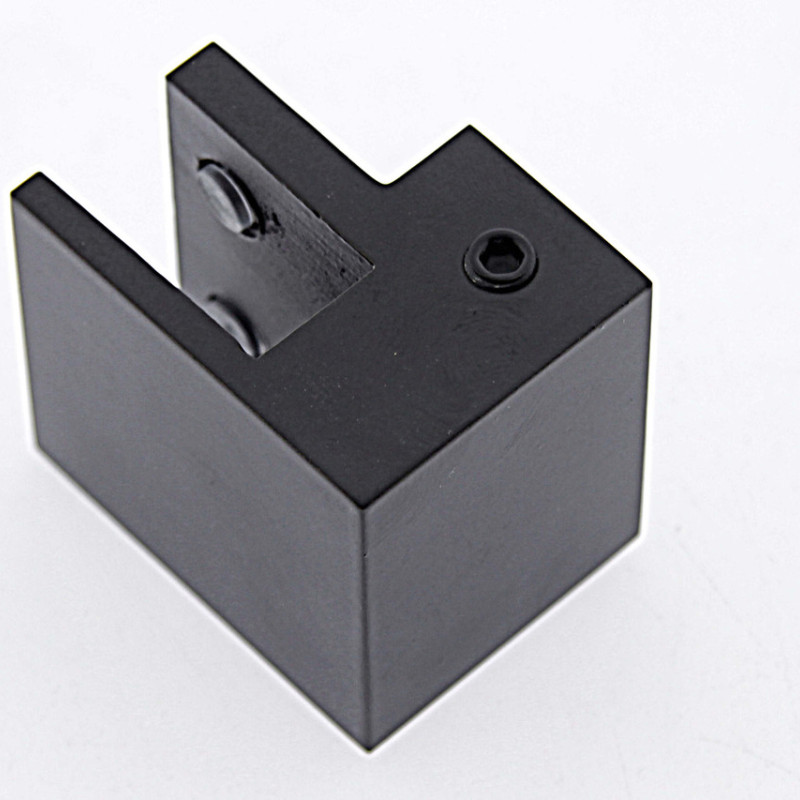 Кріплення скла до труби 30х10 кутовий 90° чорний глучений мат (КН21 БЛ)