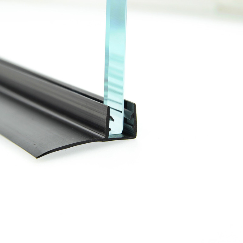 Ущільнювач для душової кабіни чорний, бічний (F) довжина 2,2 м. Вія 25 мм.